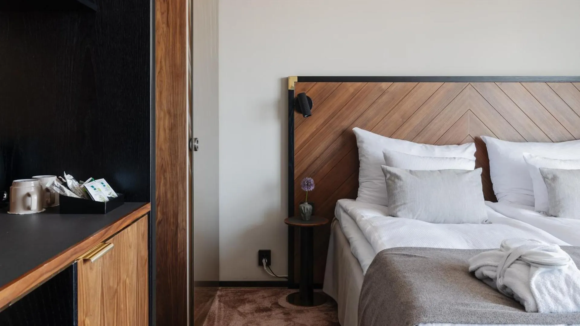 Clarion Hotel Amaranten Stockholm 4*,  Schweden
