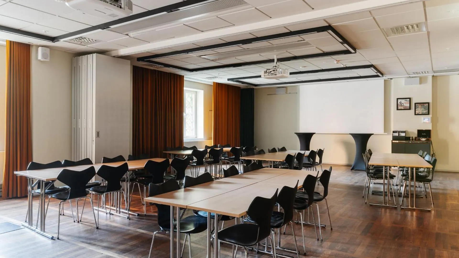 Clarion Hotel Amaranten Stockholm 4*,  Schweden